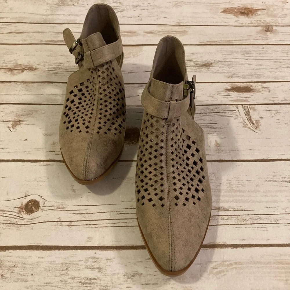 Roebuck & Co Tara Taupe Laser Cut Ankle Booties 8